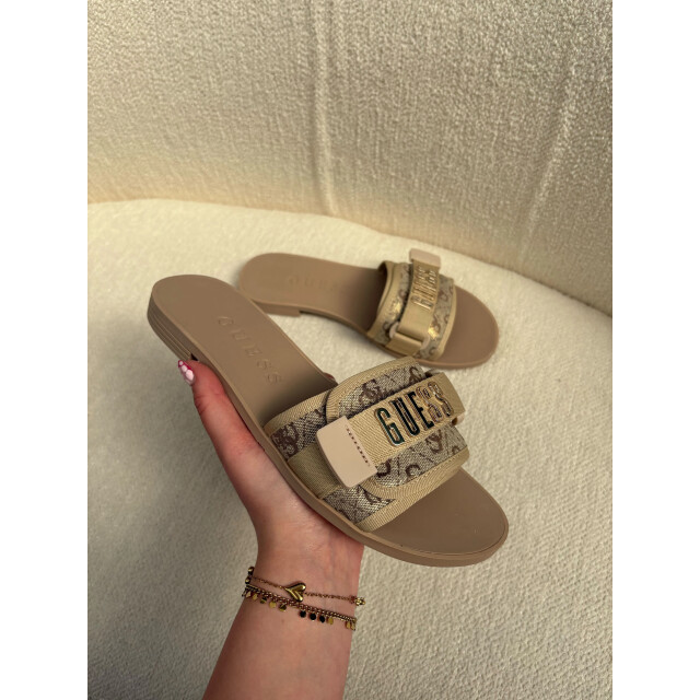 Guess Elyze 4 slipper 60250 large