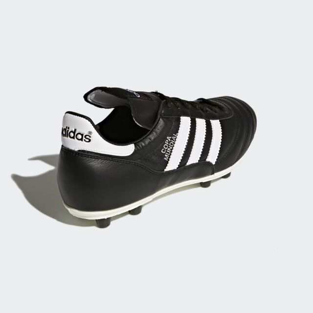 Adidas Voetbalschoenen 015110 large