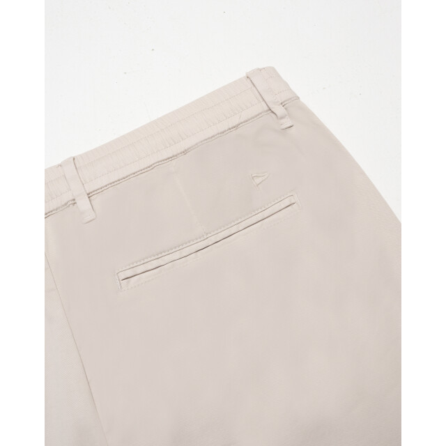 Campbell Heddle short 096113-002-33 large