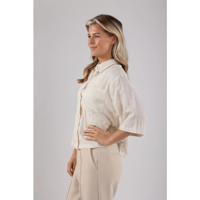 Nukus Nks02006 9 lieke blouse embroidery sand NKS02006 9 large