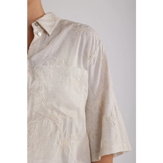 Nukus Nks02006 9 lieke blouse embroidery sand NKS02006 9 large