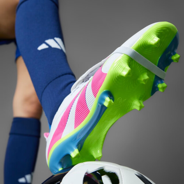 Adidas Voetbalschoenen ID1320 large