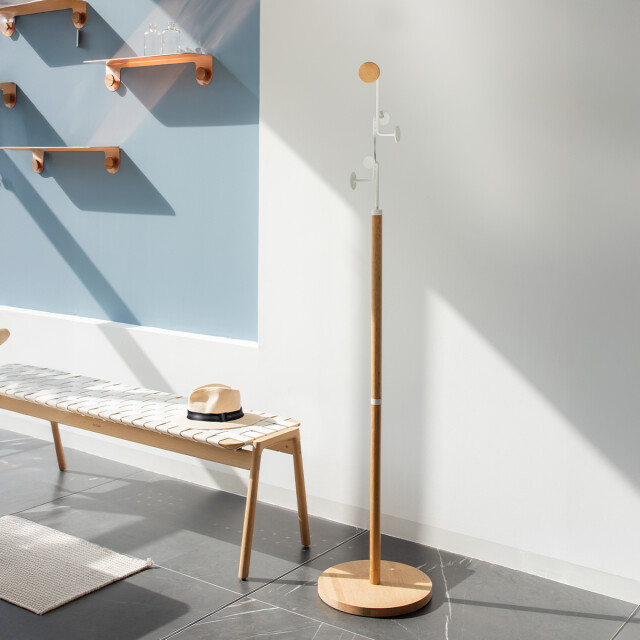 Gazzda Hook coat stand houten staande kapstok white 170 cm 2041638 large