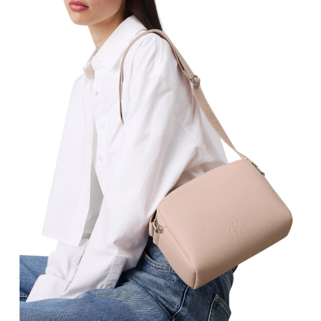 Calvin Klein Crossbody tas Calvin Klein Roze Crossbody Tas large