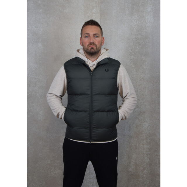 Fred Perry Insulated gilet 143.40.0012 large