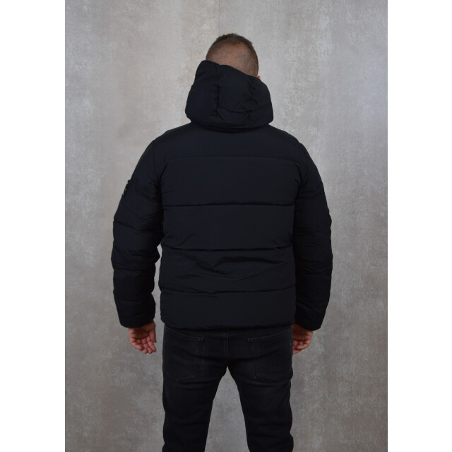 Calvin Klein Essentials non down jacket 140.10.0258 large