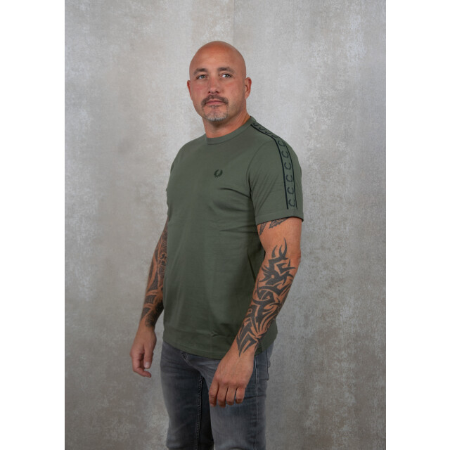 Fred Perry Contrast tape ringer t-shirt 100.40.0619 large