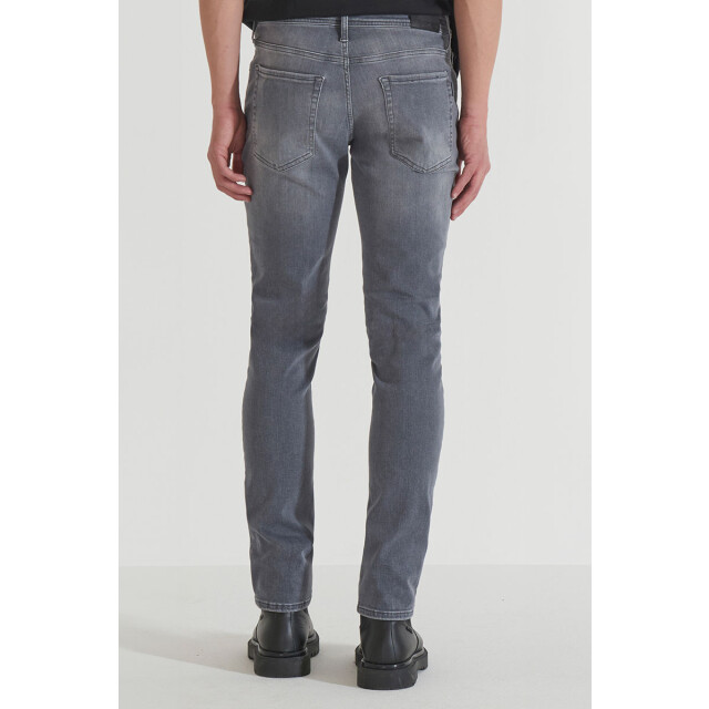 Antony Morato Ozzy tapered fit in power stretch 150.20.0193 large
