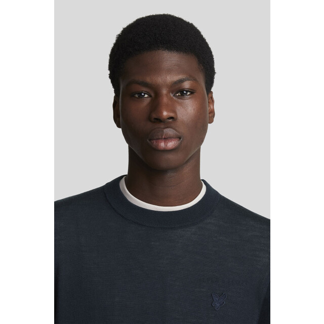 Lyle and Scott Tonal eagle merino crew neck jumper 135.30.0018 large