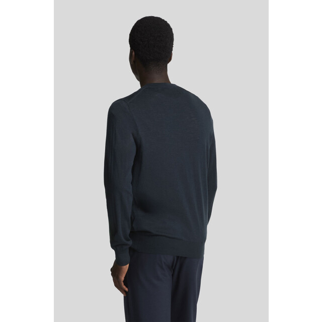 Lyle and Scott Tonal eagle merino crew neck jumper 135.30.0018 large