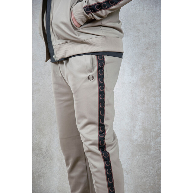 Fred Perry Contrast tape track pant 154.40.0071 large