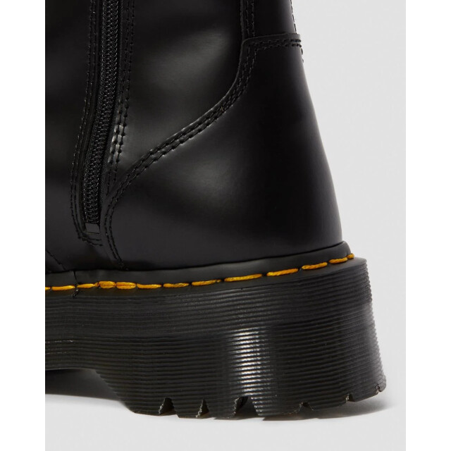 Dr. Martens Jadon 15265001 large