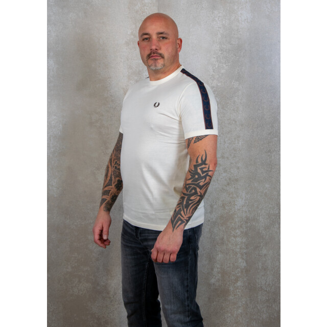 Fred Perry Contrast tape ringer t-shirt 100.01.0093 large