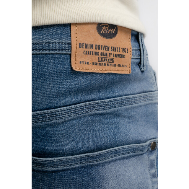 Petrol Industries Seaham denim slim fit 150.30.0927 large