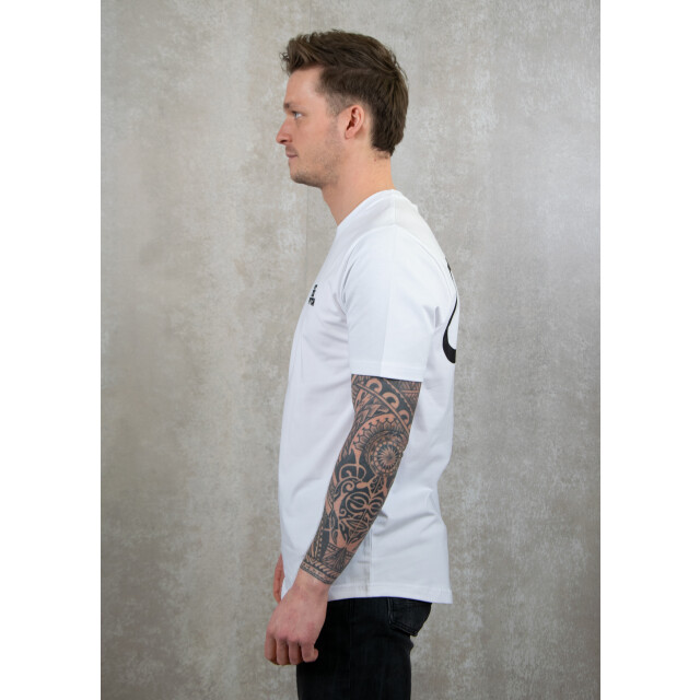 Off The Pitch Fullstop slim fit tee 100.00.1063 large