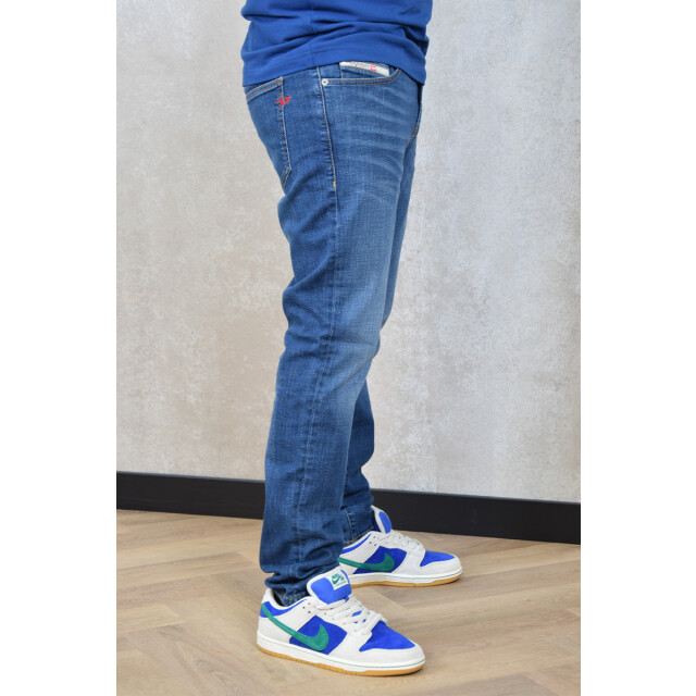 Diesel D-strukt tapered fit 150.30.0820 large