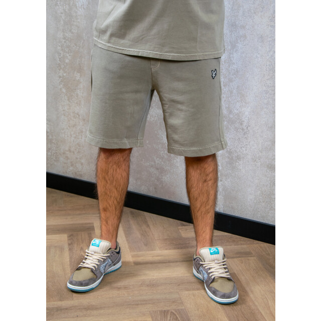 Lyle and Scott Natural dye sweat short 155.81.0055 large