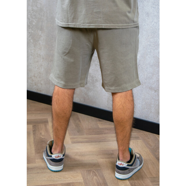 Lyle and Scott Natural dye sweat short 155.81.0055 large