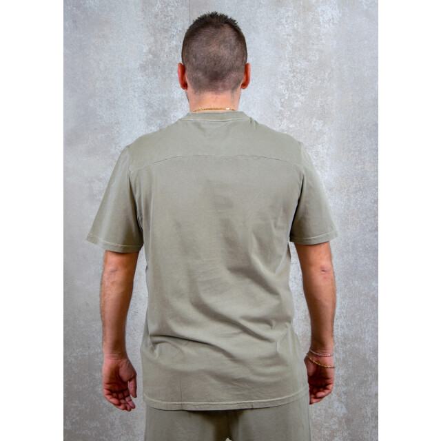 Lyle and Scott Natural dye crewneck t-shirt 100.81.0674 large