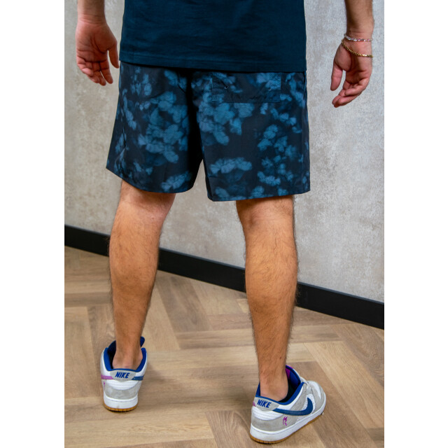 Lyle and Scott Digital floral print floral short 180.30.0159 large