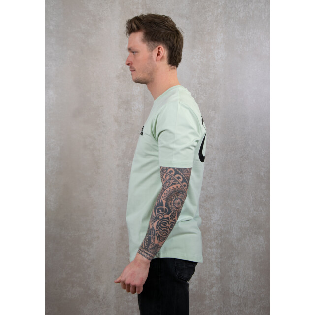 Off The Pitch Fullstop slim fit tee 100.41.0088 large