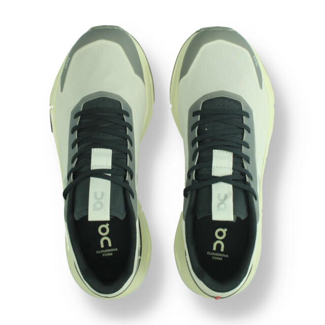 On Running Cloudnova form 2 3me30152325 ON cloudnova form 2 3me30152325 large