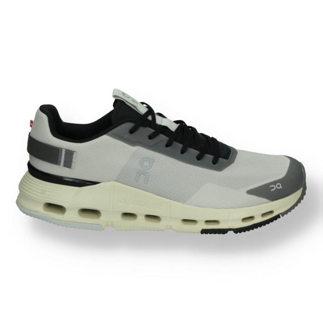 On Running Cloudnova form 2 3me30152325 ON cloudnova form 2 3me30152325 large