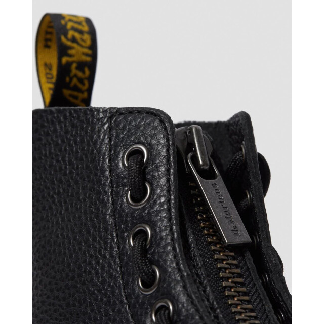 Dr. Martens Sinclair 22564001 large