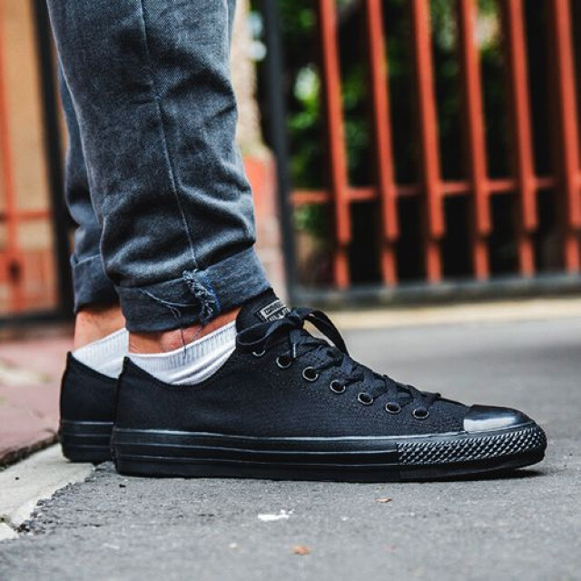 Converse Chuck taylor all star ox M5039C large