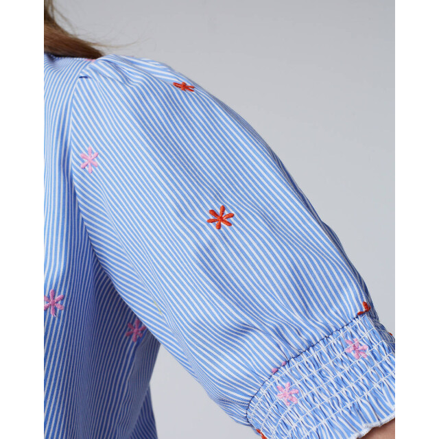 Sisters Point T-shirt 18858 isola-ss5 Sisters Point Blouse korte mouw 18858 ISOLA-SS5 large