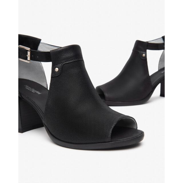 Nero Giardini Sandalen E5 12690D-100 large
