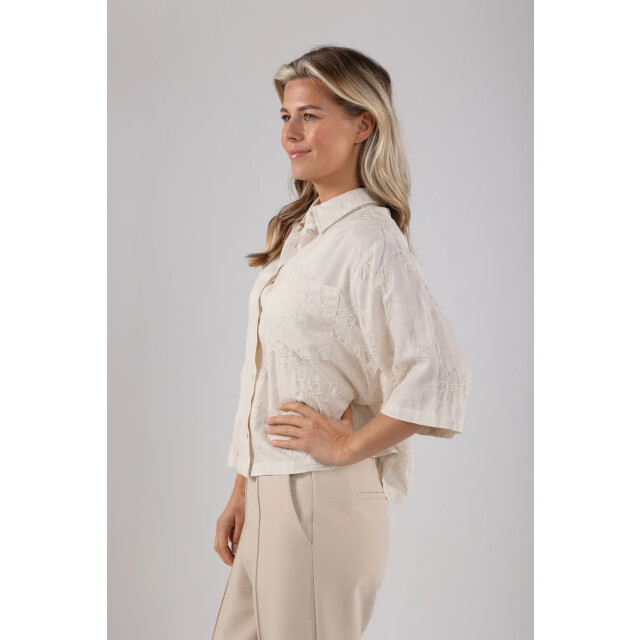 Nukus Nks02006 lieke blouse embroidery NKS02006 Lieke Blouse Embroidery large