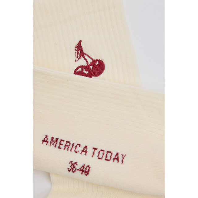 America Today Thabo fun 1522002448 829 large