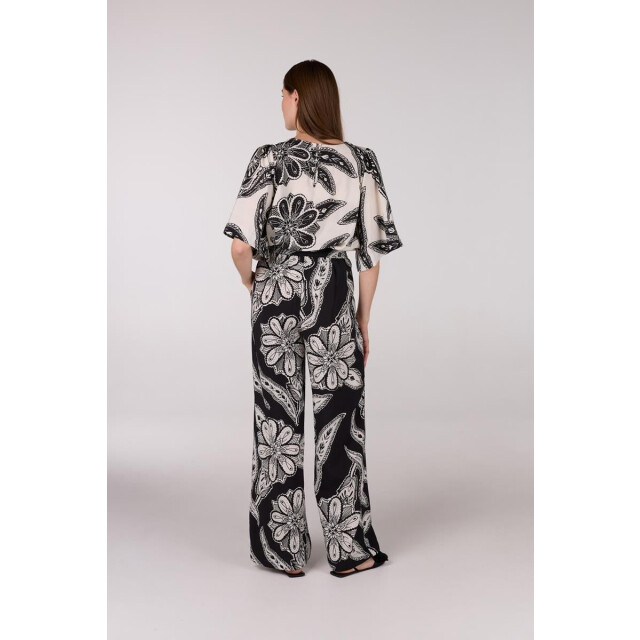 Jansen Amsterdam Fianna blouse wtt2 120 short sleeve off white/ black WTT2 120 large