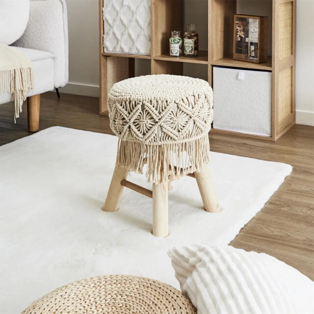 WDMT Houten kruk met bohemian macramé kussen 3192523 large