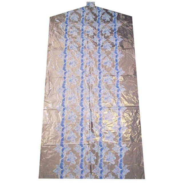 CaliCosy Geurige kledinghoezen set van 24 (2 maten) 2928790 large