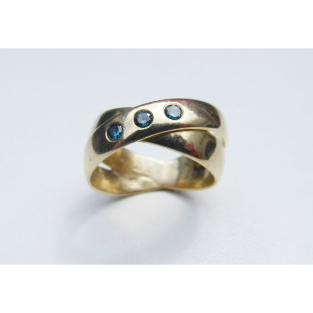 Atelier Christian Gouden ring met blue diamonds 10006AC large