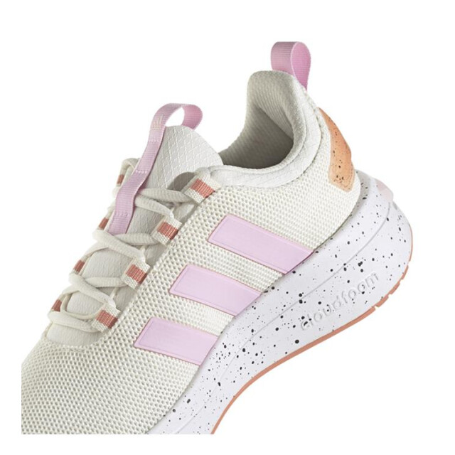 Adidas Racer tr23,owhite/orcfus/wonbe IF0044 large