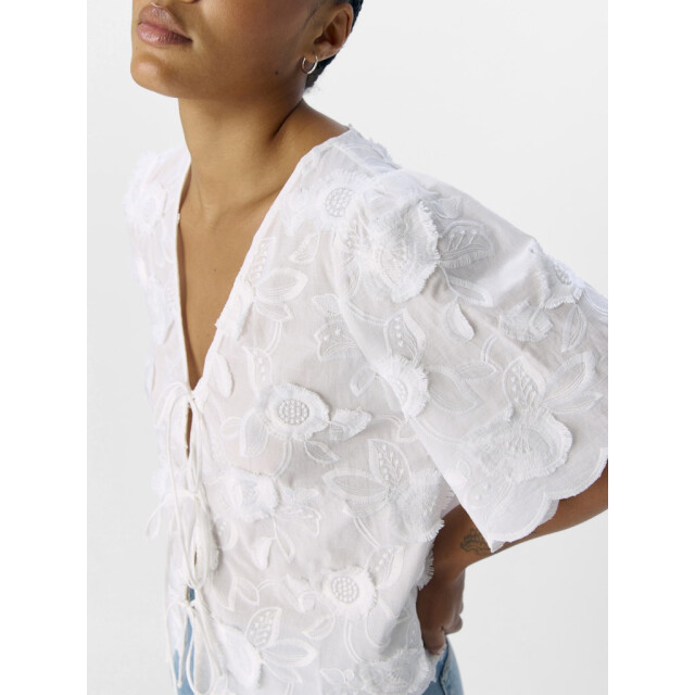 Object objmini re s/s v-neck top 139 23047079 white 06613.100.0267 large