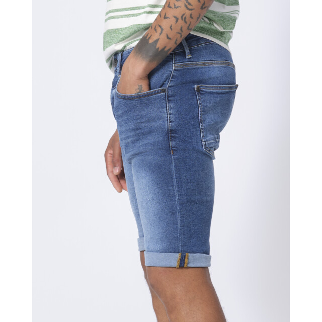 J.C. Rags Jimmy short 075281-001-33 large