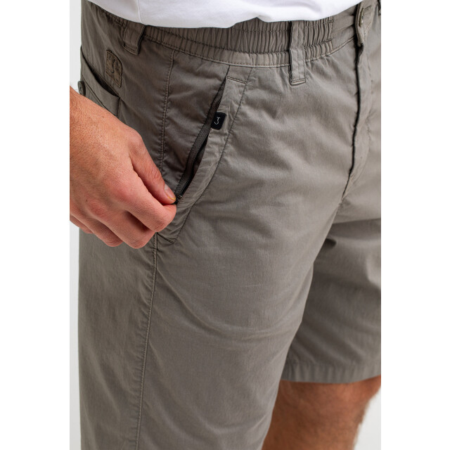 Butcher of Blue Tristan chino short M2511050-907 large