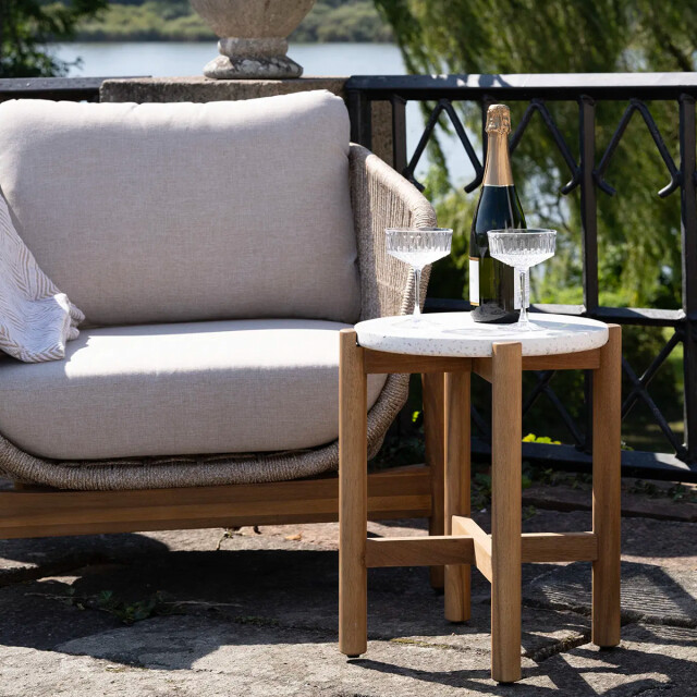 Artichok Teresa houten tuin loungeset 3delig twee fauteuils en een bijzettafel - 3196880 large
