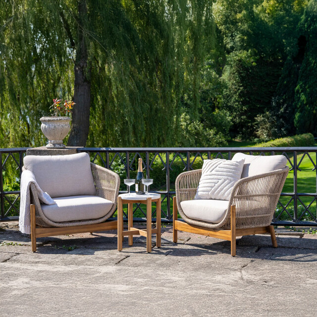 Artichok Teresa houten tuin loungeset 3delig twee fauteuils en een bijzettafel - 3196880 large