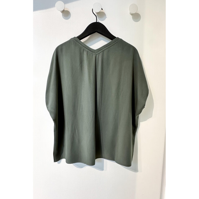 studio .ruig Viscose top tem studio .ruig top Tem viscose khaki large
