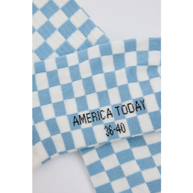 America Today Tula b 1522001315 322 large