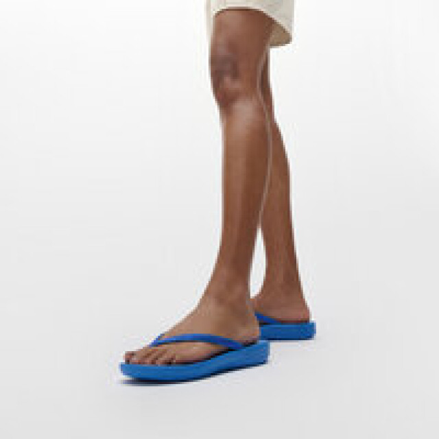 FitFlop Fitflop™ iqushion ombre sparkle french blue FitFlop™ Iqushion Sparkle French Blue large