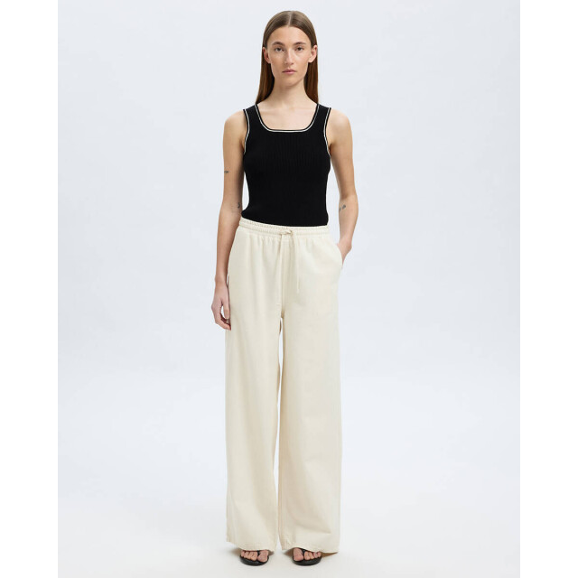 Selected Femme Top zonder mouw 16097531 kamma Selected Femme Black Top zonder mouw 16097531 KAMMA large