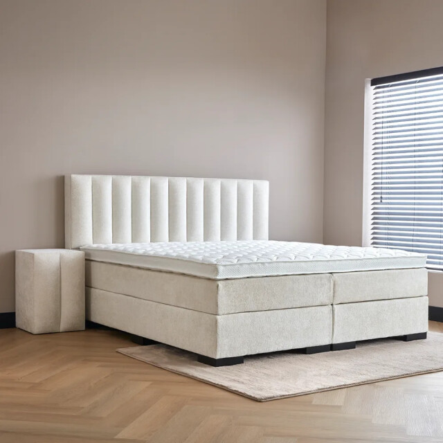 Beddenscout24 Boxspringbed amalia 140x200cm inclusief cm matras en topper 3199395 large