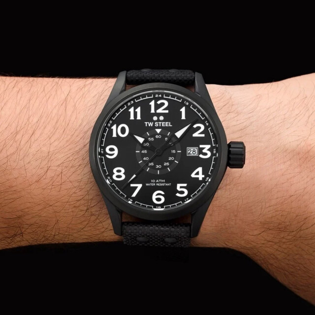 TW Steel Volante TW-VS41 large