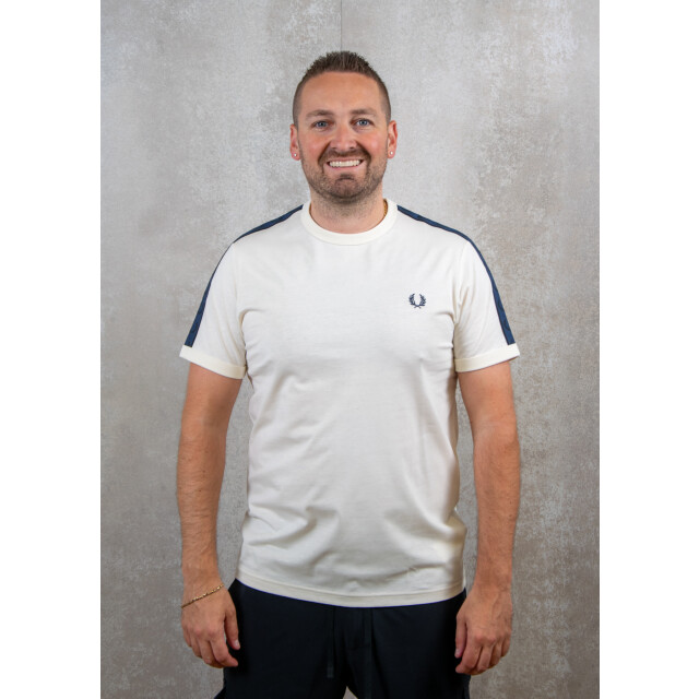 Fred Perry Contrast tape ringer t-shirt 100.01.0174 large